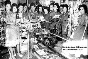 Oran - Boulevard Clemenceau - Libaririe Manhes - 1954